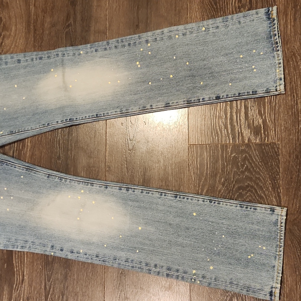 ❤️ YANK VINTAGE Y2K FLAMING ROSE RHINESTONE EMBELLISHED STRAIGHT LEG JEANS - Picture 8 of 16